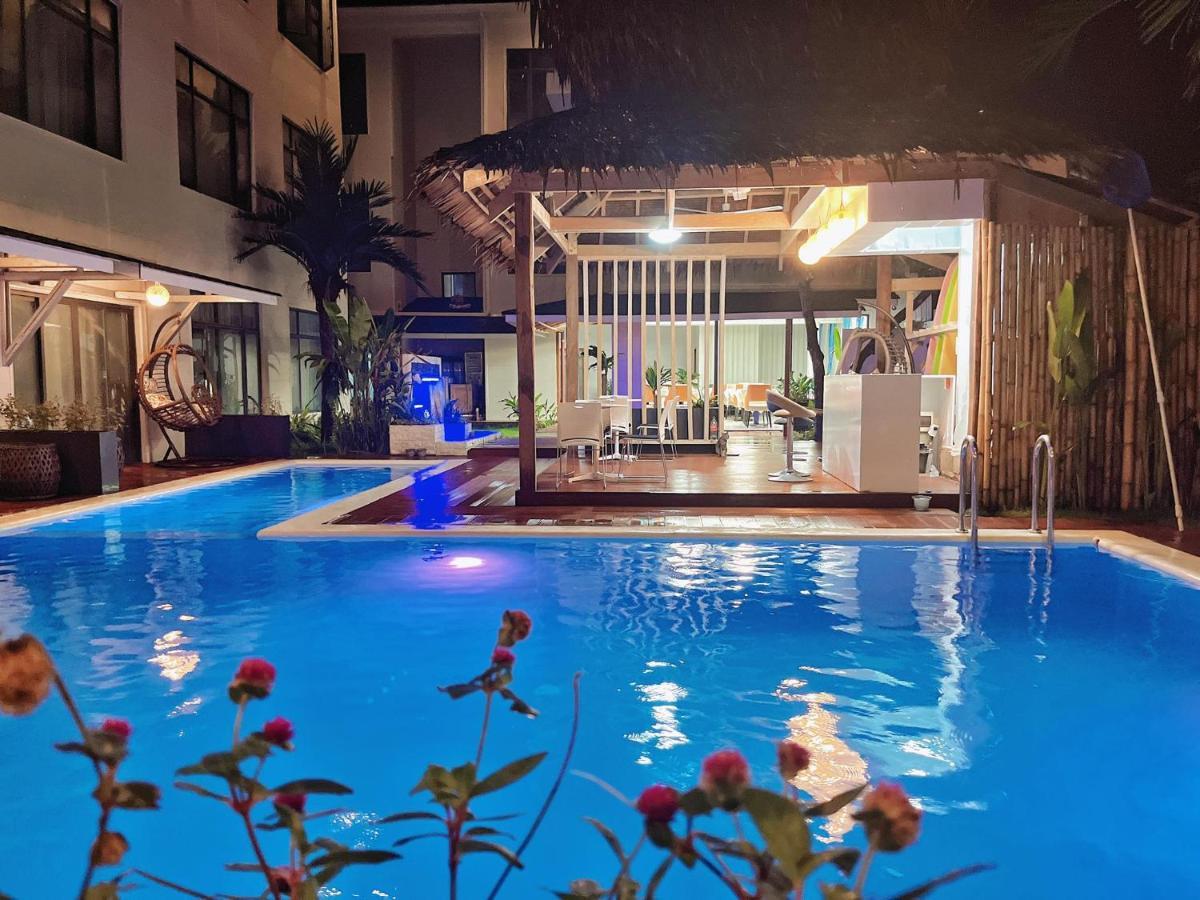 Siargao Seasky Resort Catangnan Zewnętrze zdjęcie